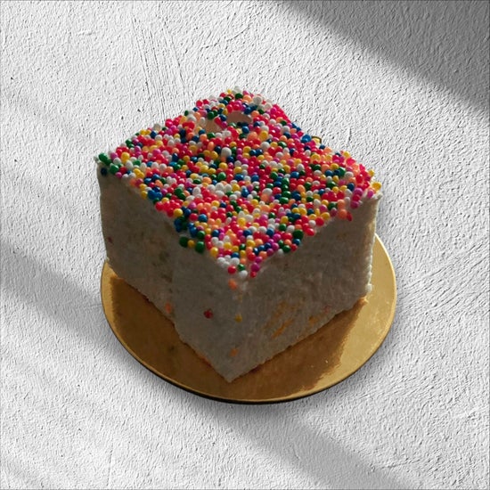 Marshmallow Fairy Bread - Approx 2x2"